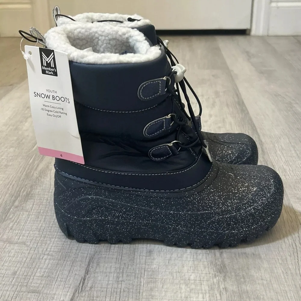 NEW‎ Member's Mark Girls Snow Boot, Size 7/8, Navy Glitter
